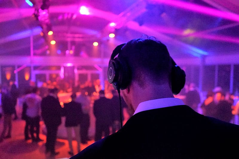Soirée d'entreprise animée par TimeToDanceDJ